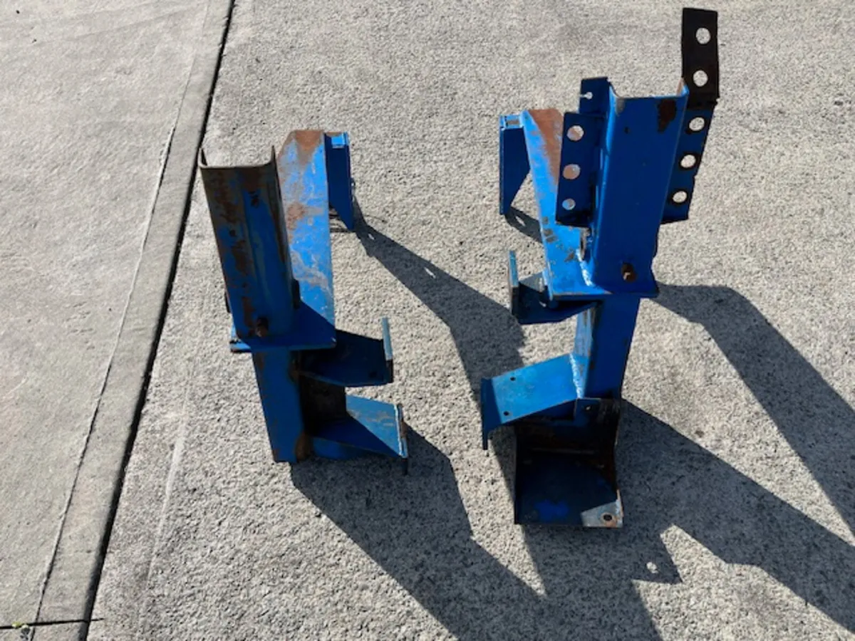 Tanco Loader Brackets suit Ford 6610 6600 5610.. - Image 3
