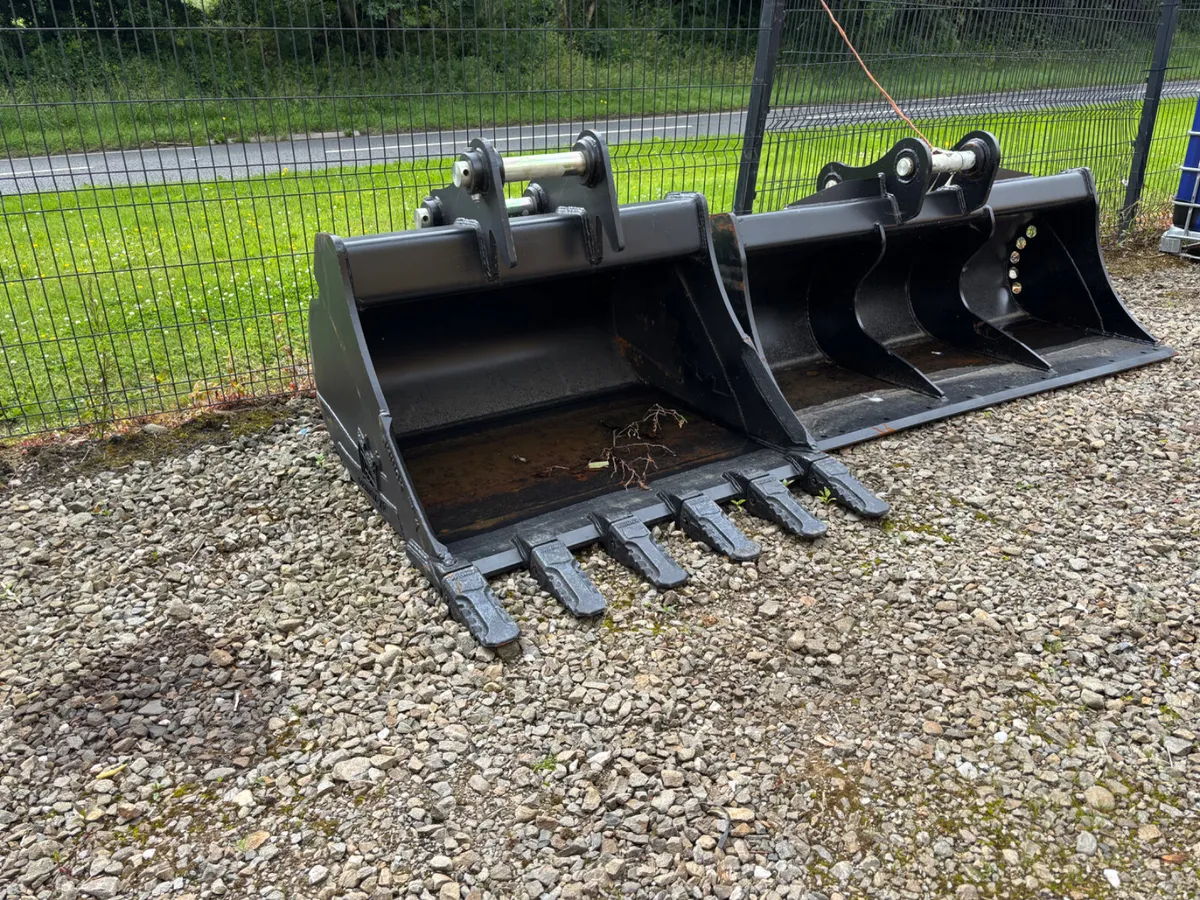 New/Unused Rhinox Excavator Buckets - Image 1