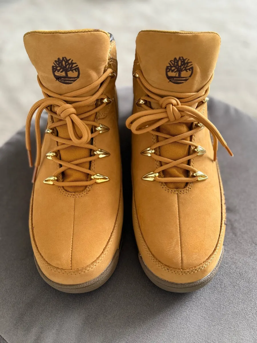 Timberland - Image 1