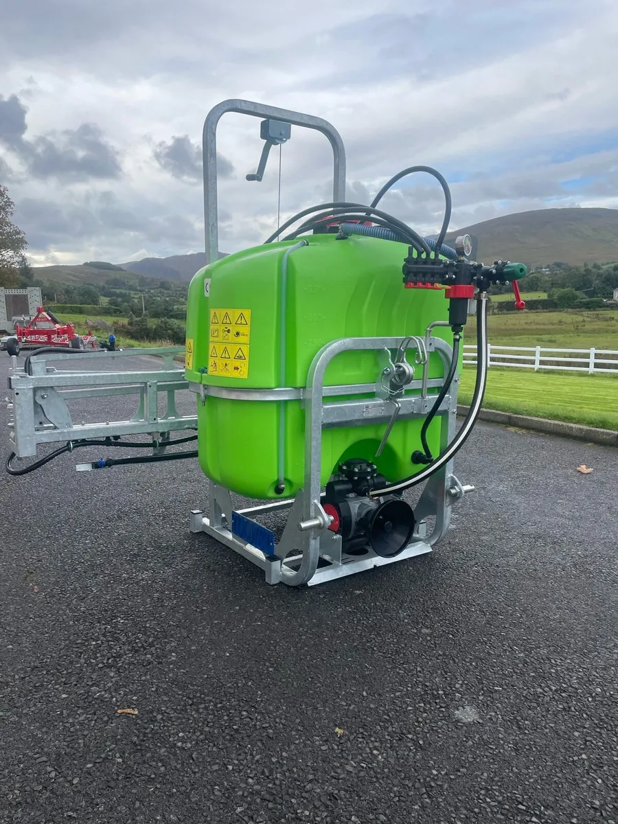 New tolmet sprayers - Image 2