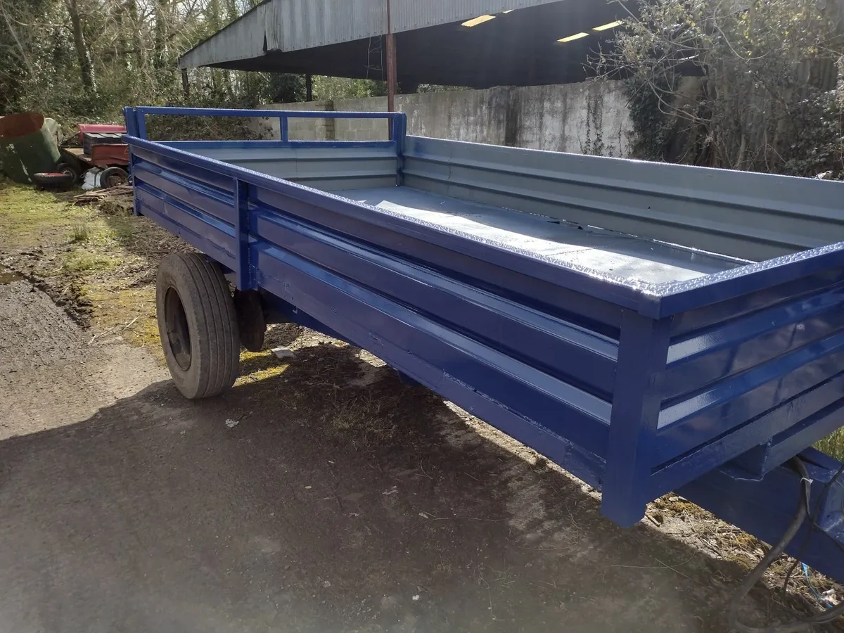 Crane, tipping trailer etc - Image 1