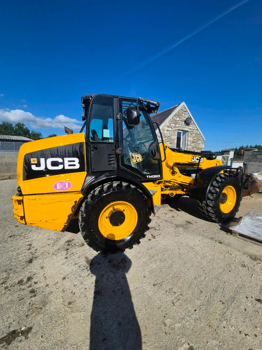 132 Jcb tm320 - Image 2