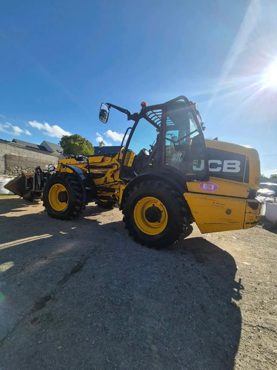 132 Jcb tm320 - Image 4
