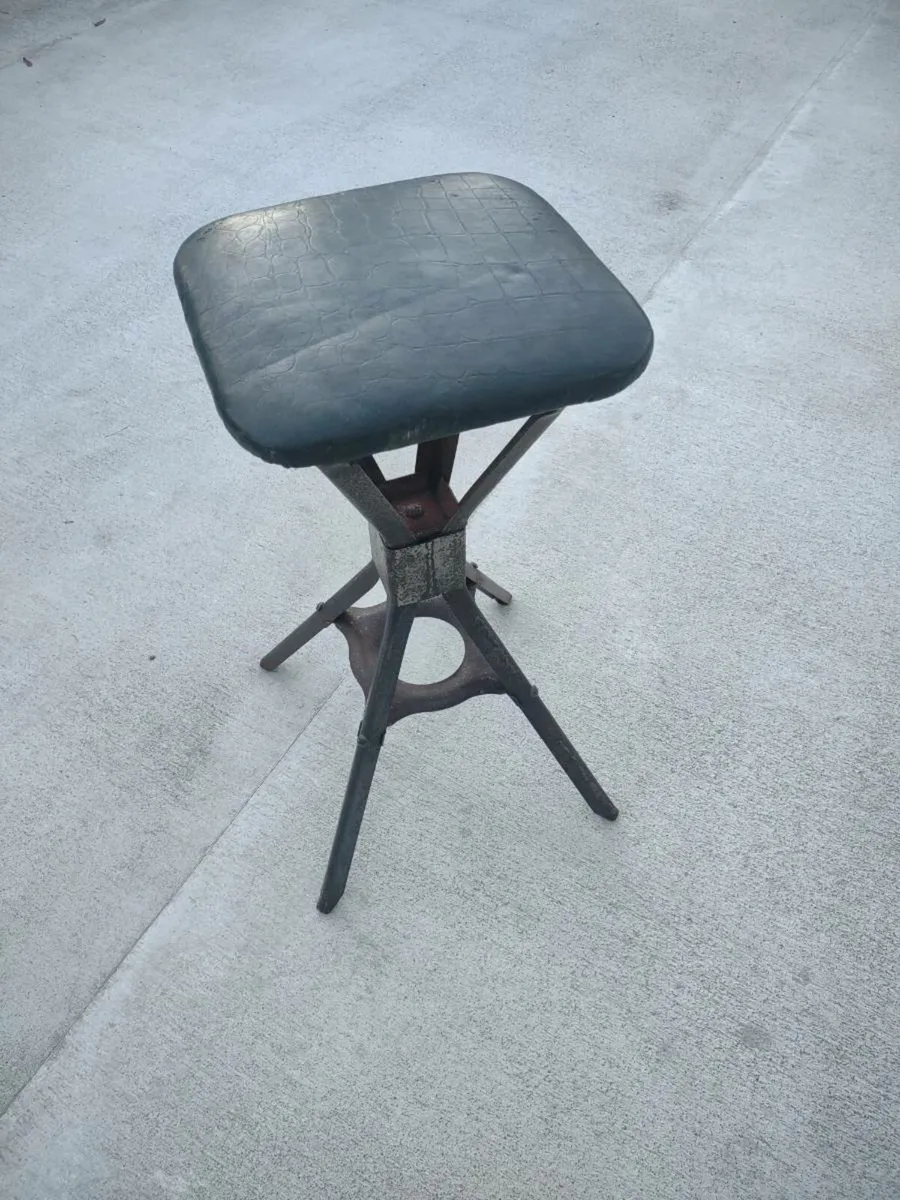 Industrial Evertaut stool - Image 3