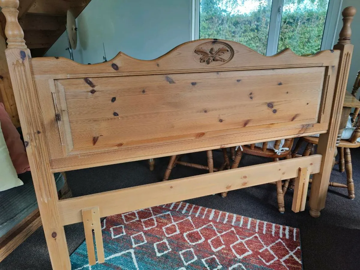 Strawbridge Headboard - Image 1