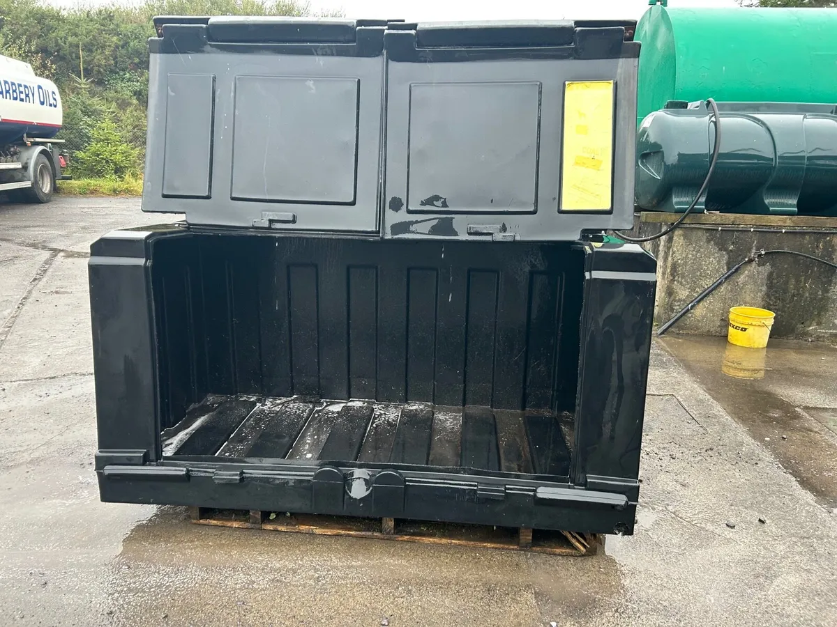 Shop coal bunker - Image 2