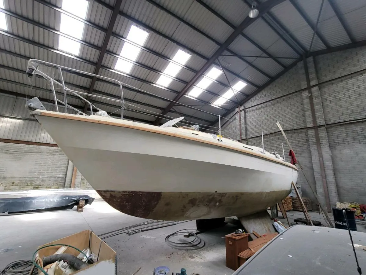Westerly 33 Ketch Project Boat - Image 2