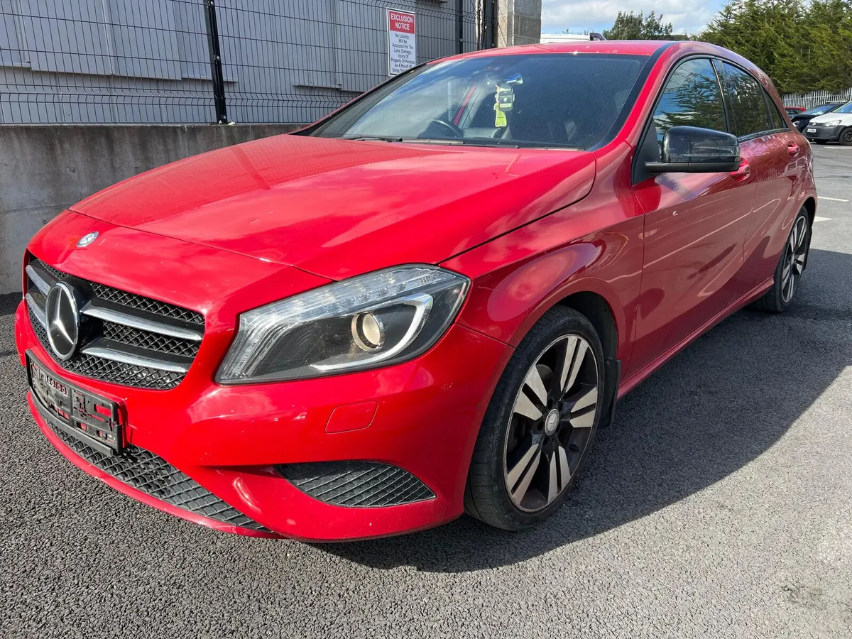 14 MERCEDES-BENZ A180 BREAKING ONLY - Image 3