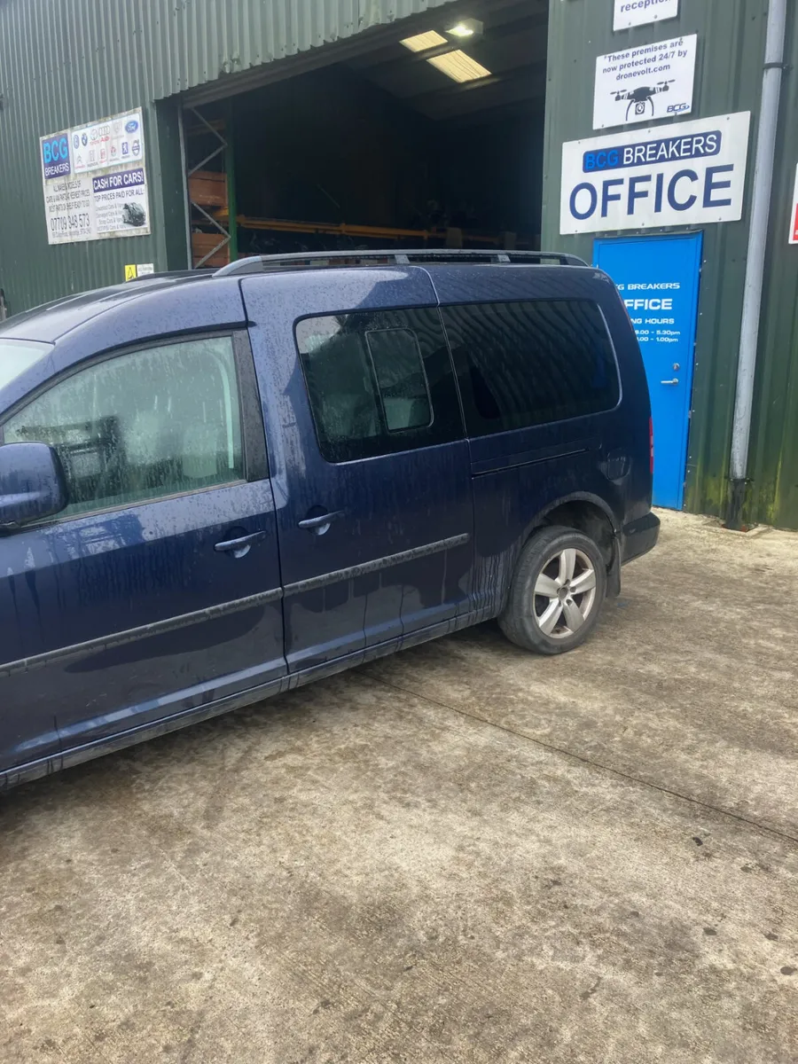 2014 caddy parts breaking  Kombi - Image 2