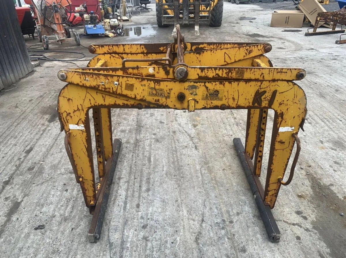 1500kg Block Grab - Image 4