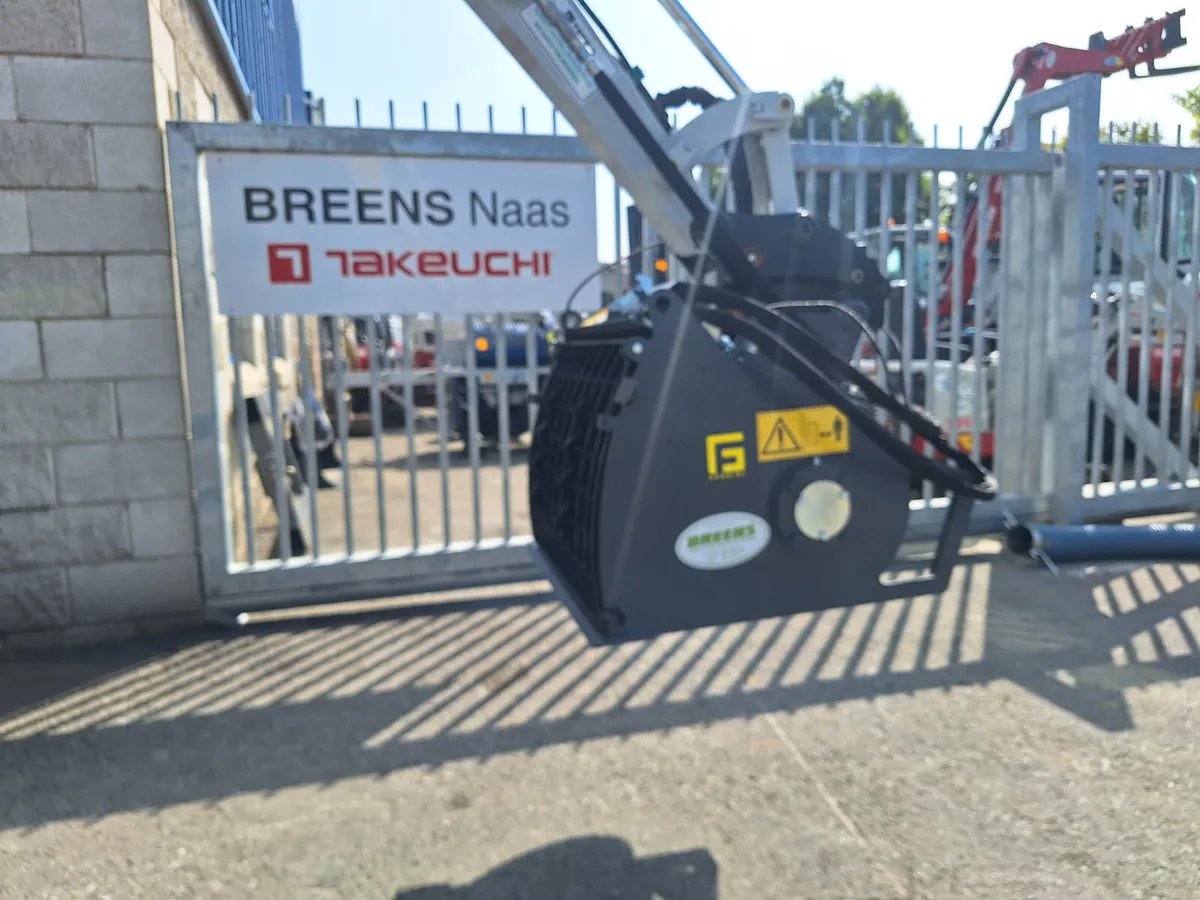 GF Gordini Excavator concrete mixing buckets - Image 1