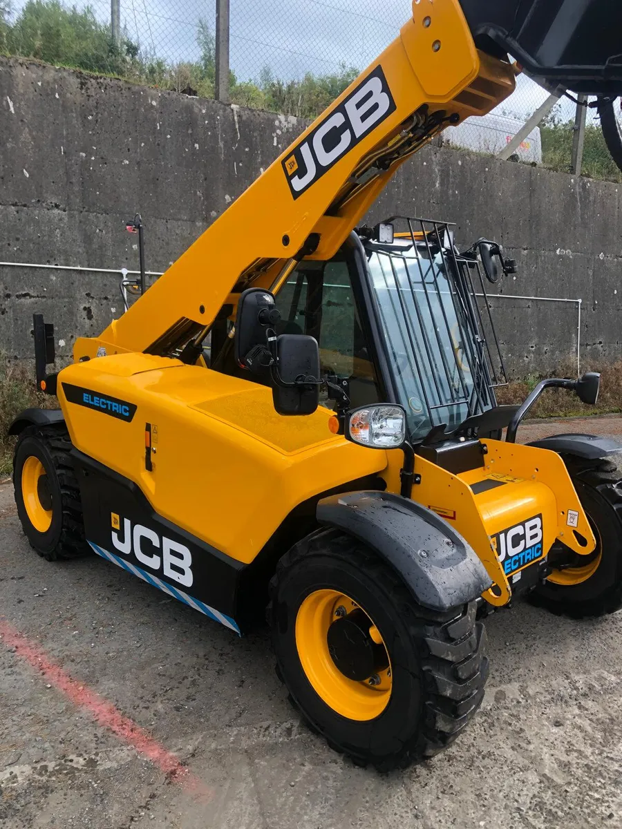JCB 525-60E ELECTRIC COMPACT TELEHANDLER YEAR 2022 - Image 3