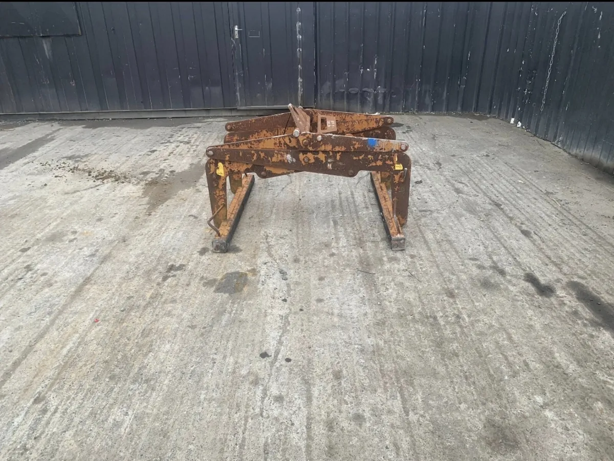 Heavy-Duty Block Grab - Image 1