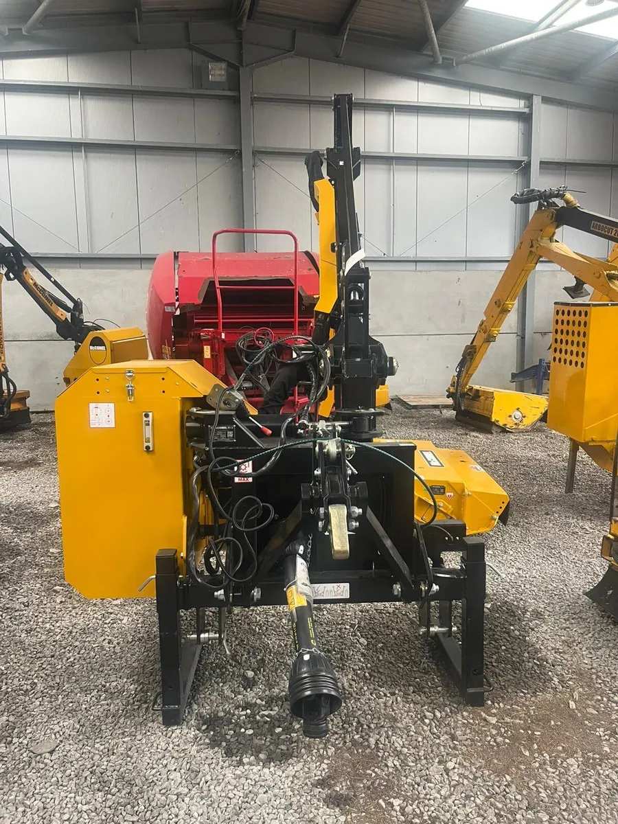 New McConnel PA5455 Hedgecutter - In Stock!!! - Image 2