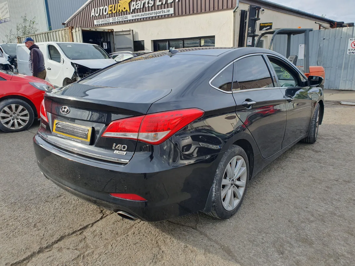 12 HYUNDAI I40  1.7 CRDI (D4FD) FOR BREAKING - Image 3