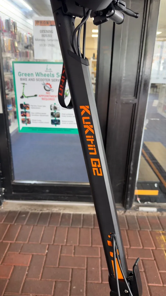 Brand new Kukirin G2 Electric Scooters are on sale - Image 3