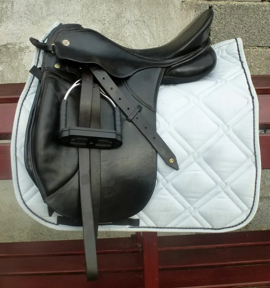 3 Dressage Saddles in 17.5" - Image 1