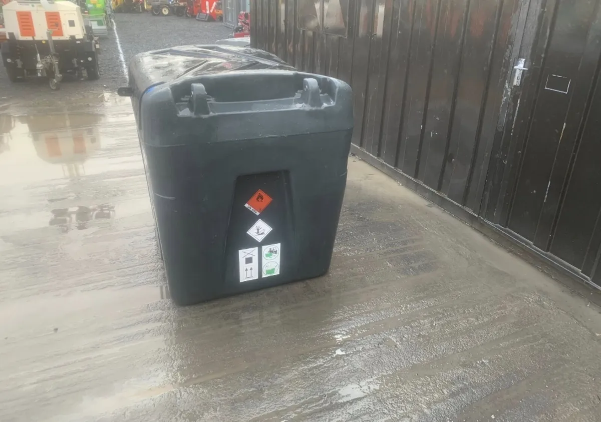 500L Bunded Atlas Oil Tank - Image 4