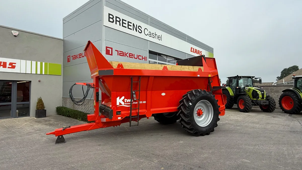 Ktwo 155HD Rear Discharge Spreader - Image 1