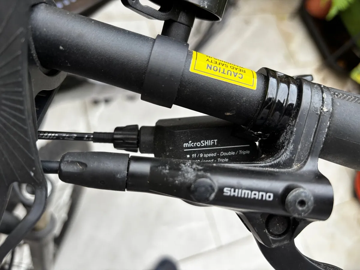 Giant Roam 0 Disc Hybrid / Trekking Bike - Image 4