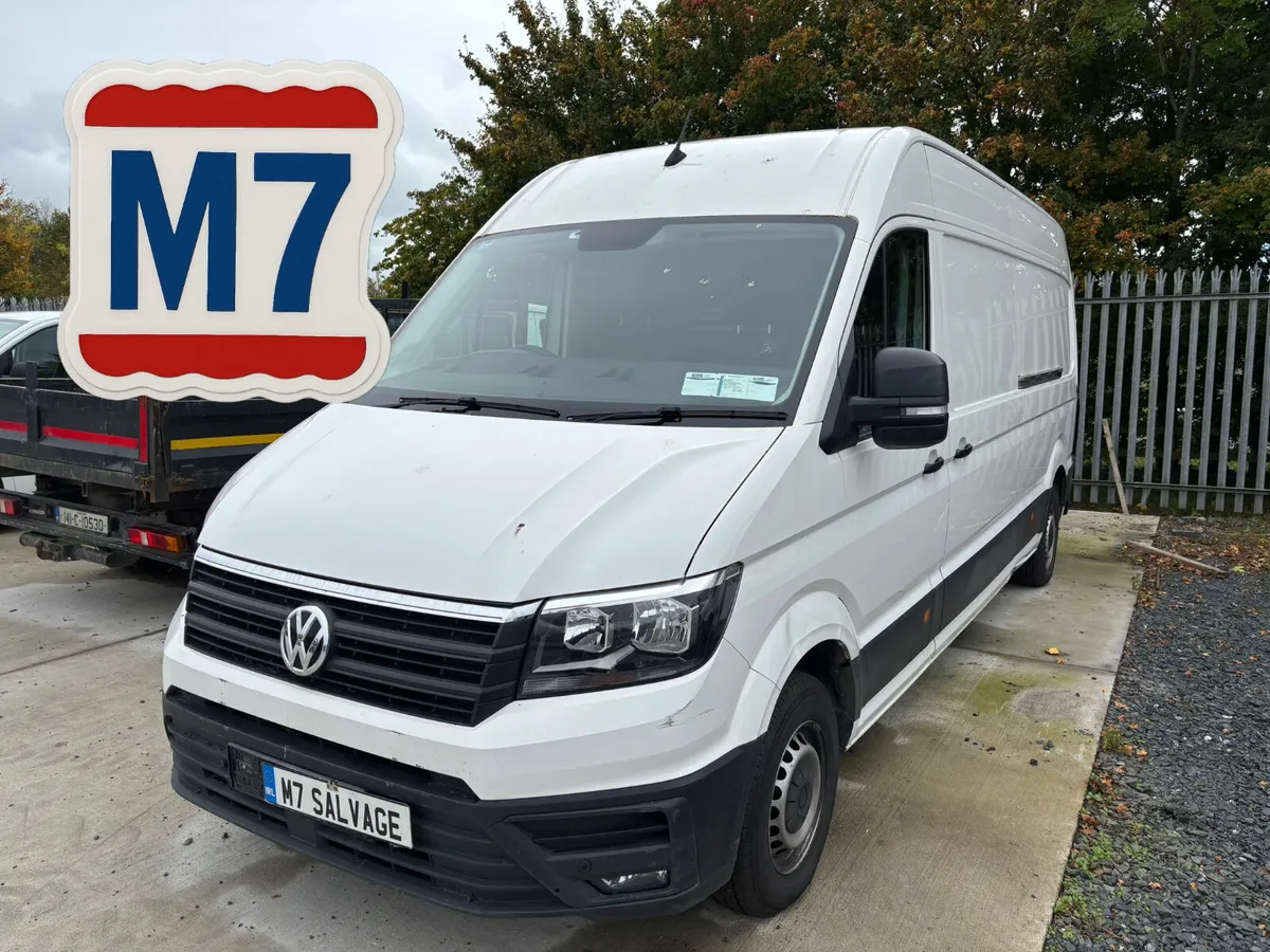 22 VW Crafter 240km Rear Damage Drive home - Image 1