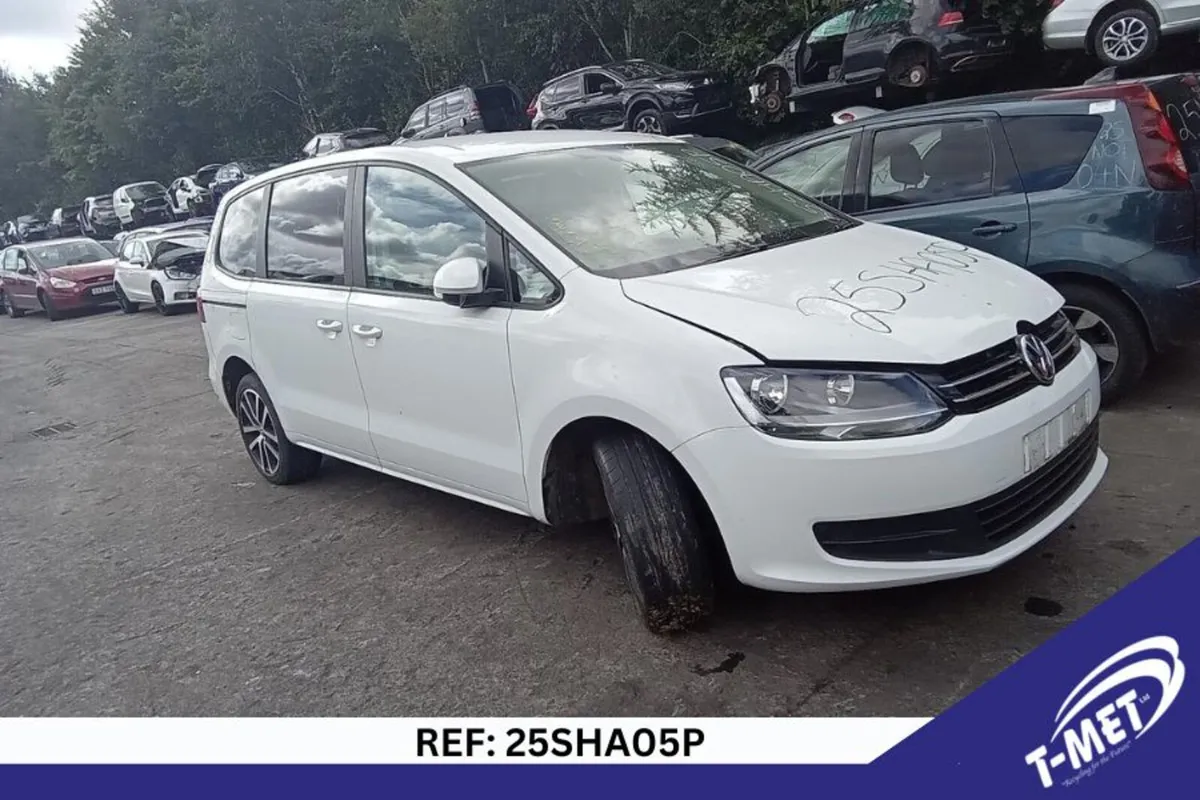 2017 VOLKSWAGEN SHARAN BREAKING FOR PARTS - Image 3