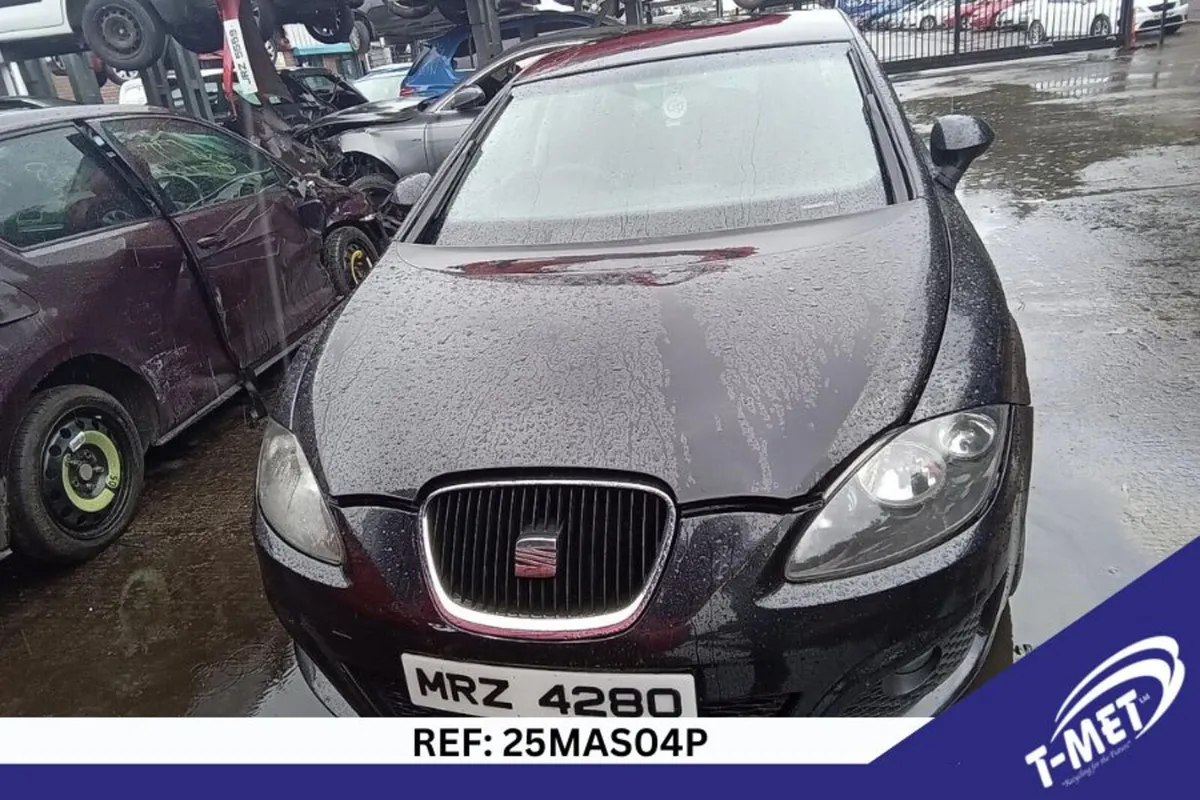 2010 SEAT LEON BREAKING FOR PARTS - Image 2