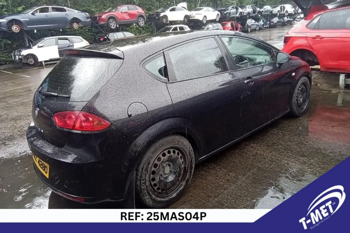 2010 SEAT LEON BREAKING FOR PARTS - Image 4