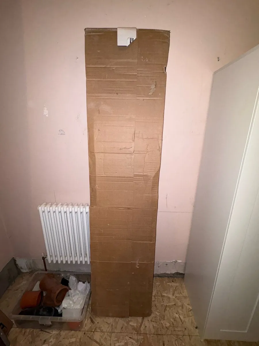 New vertical white radiator 2000 x 490 mm - Image 2