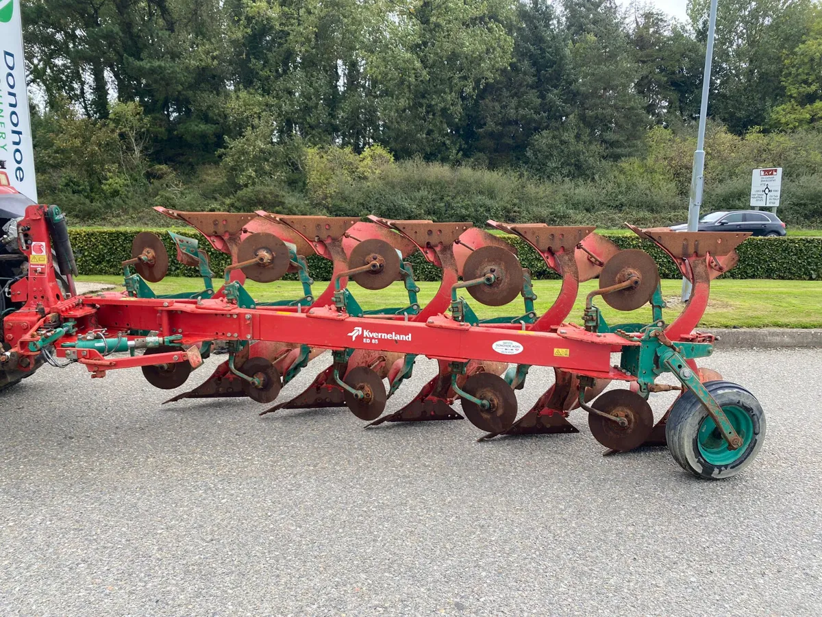Kverneland ED 5 furrow plough - Image 3