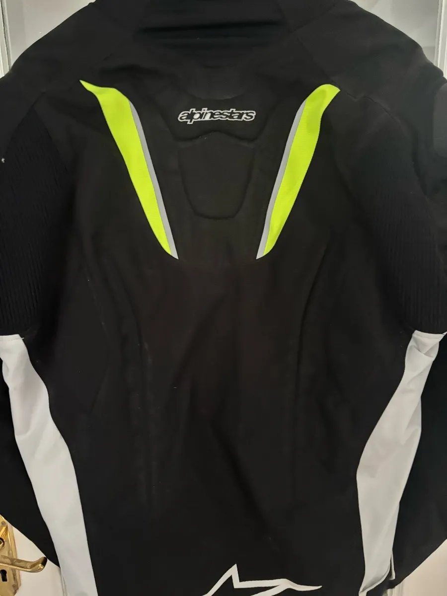 Alpinestars Motorbike Jacket 2XL - like new - Image 4