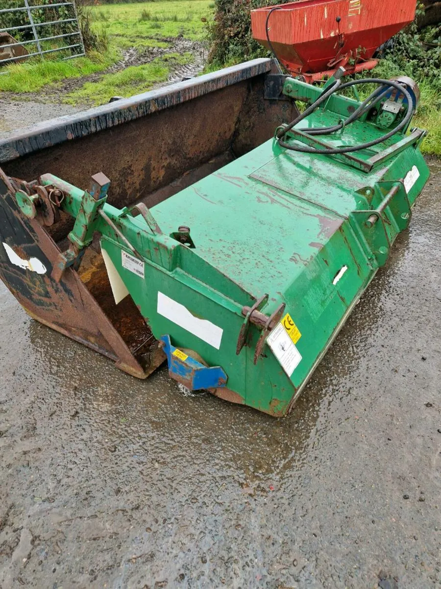 Roadsweepers - Image 1