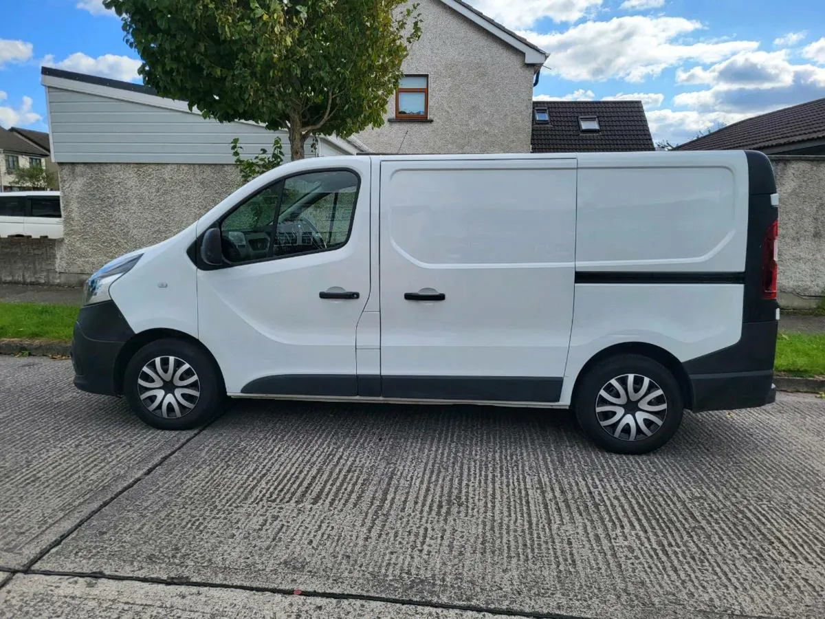 Nissan NV300 2018 - Image 1