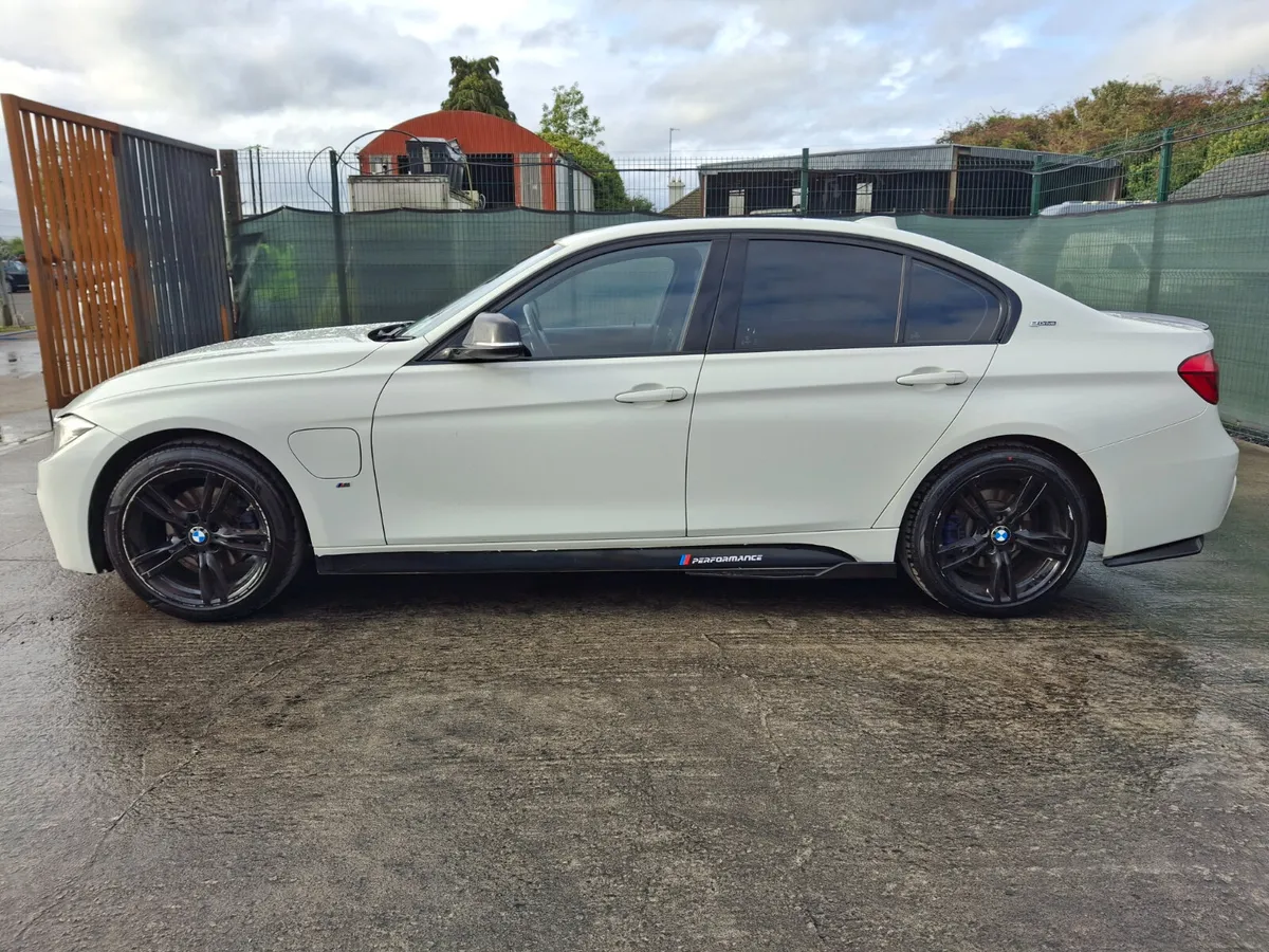 162 BMW 330E Automatic M Sport - Image 4