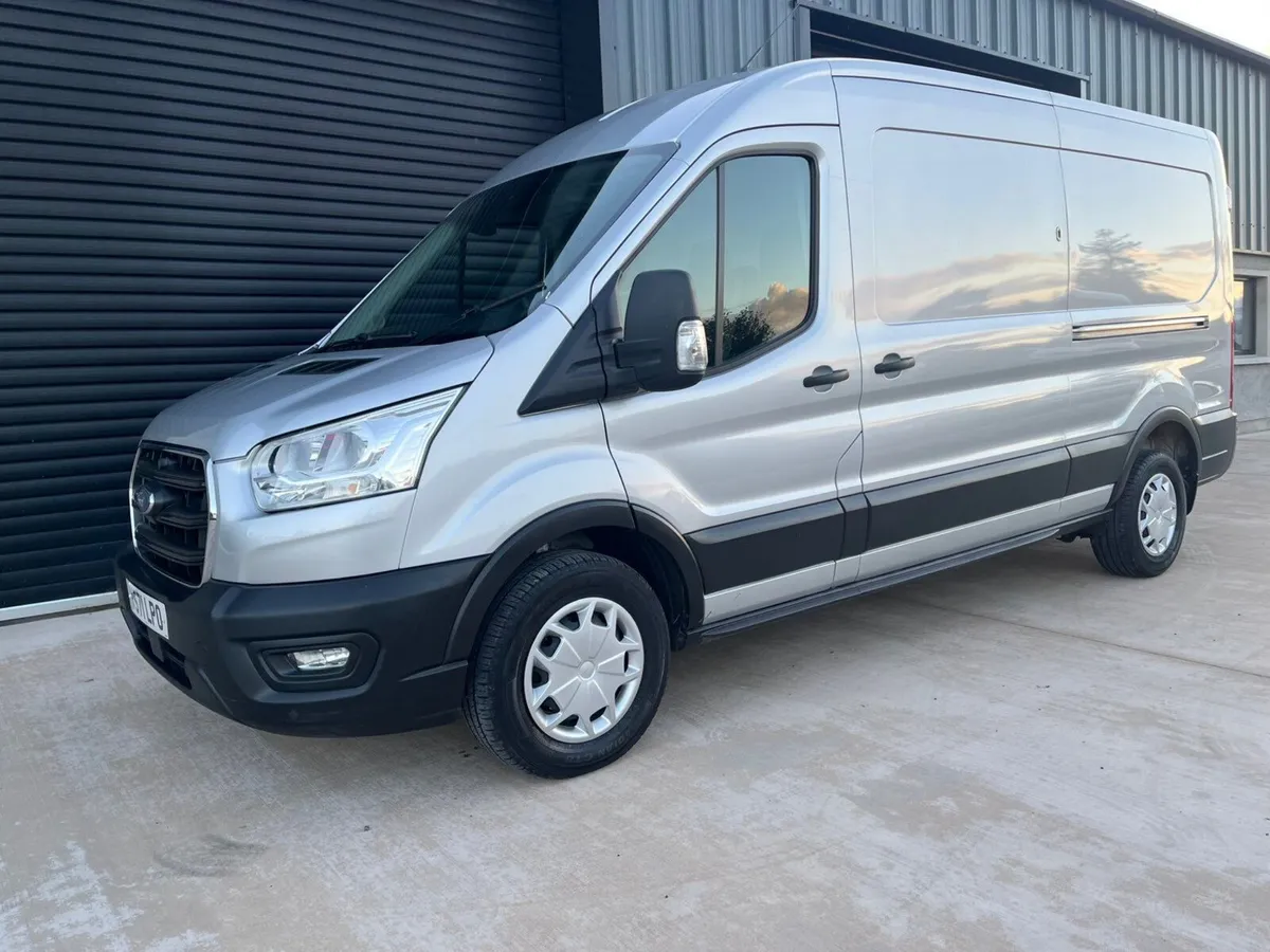 Ford Transit 2022 - Image 1