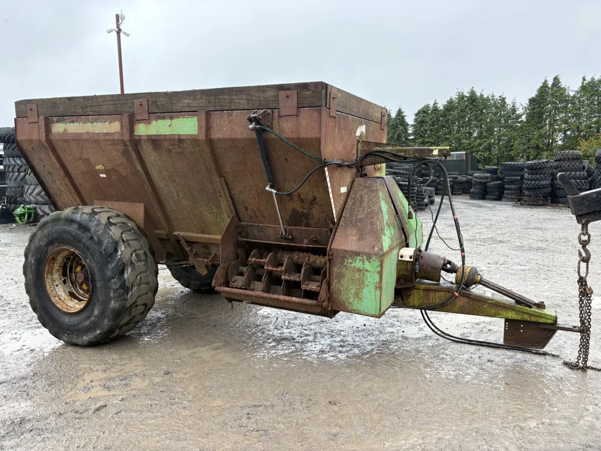 Dowdswell dual spreader - Image 1