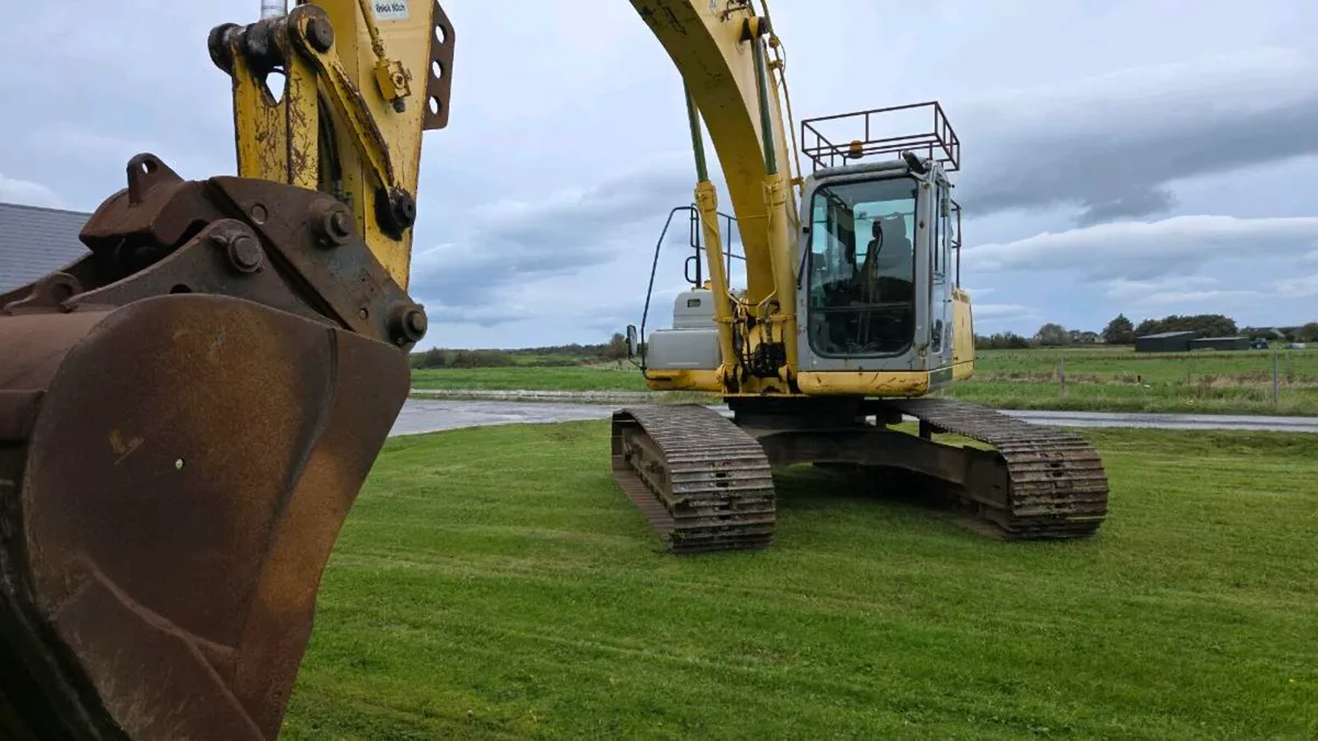 Kobelco 215 e - Image 3