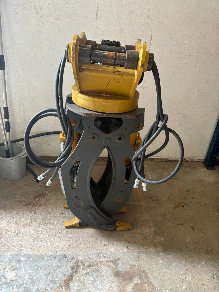 Rotating grab - Image 1