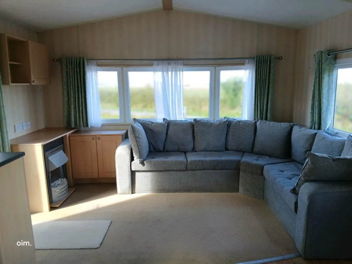 Mobile Home - Image 4