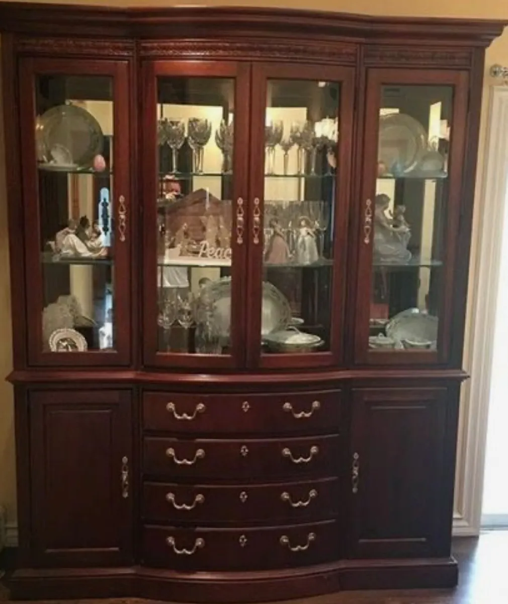 China cabinet