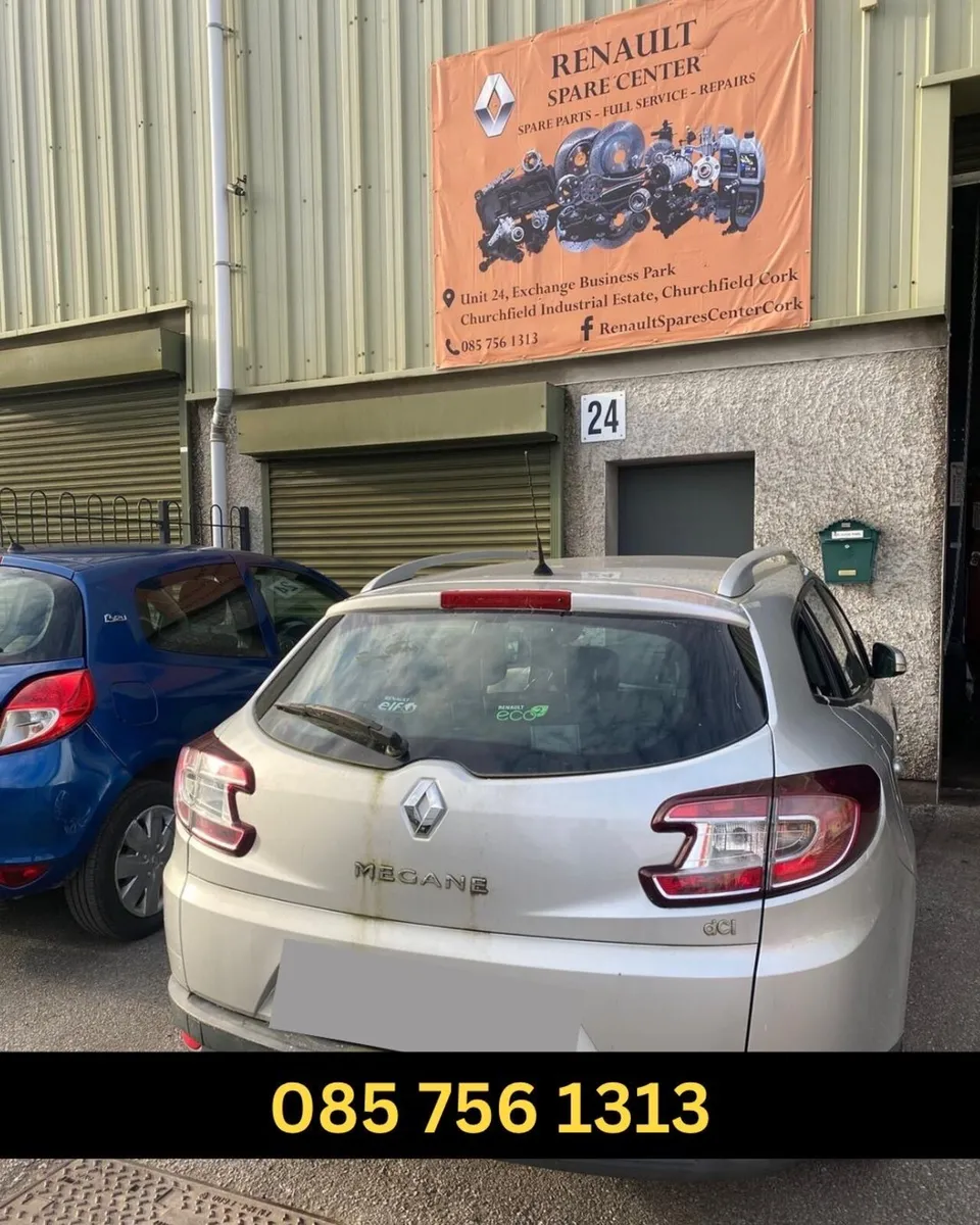 2012 Renault Megane Estate for breaking - Image 2