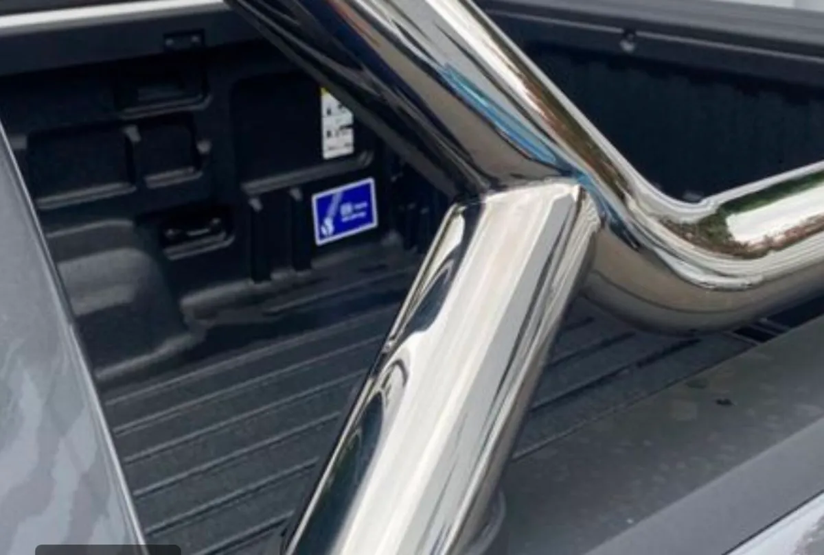 VW Amarok Roll bars and Roller Cover - Image 3