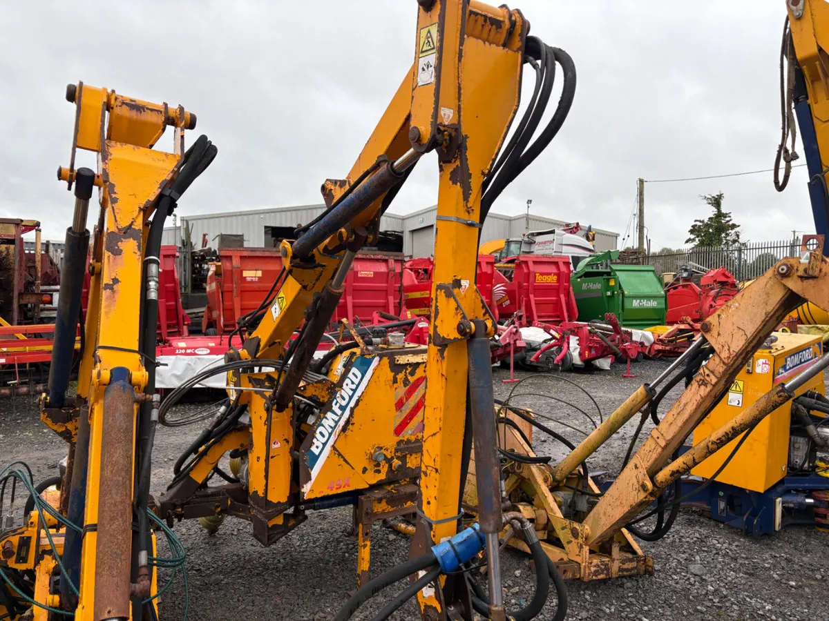 Bomford B49 Hedgecutter - Image 2