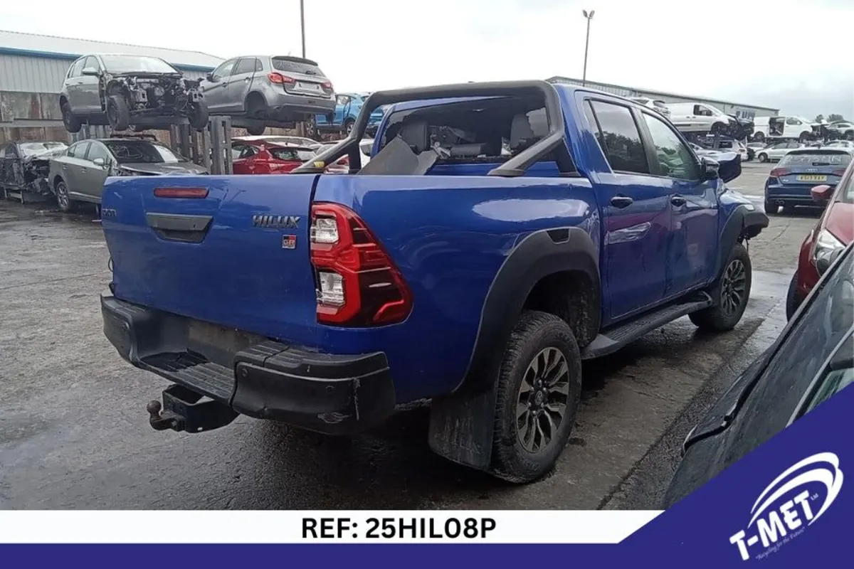 2024 TOYOTA HILUX BREAKING FOR PARTS - Image 1