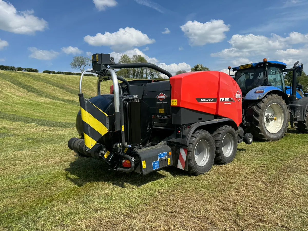 *** KUHN FBP 3135 COMBI BALER *** - Image 3