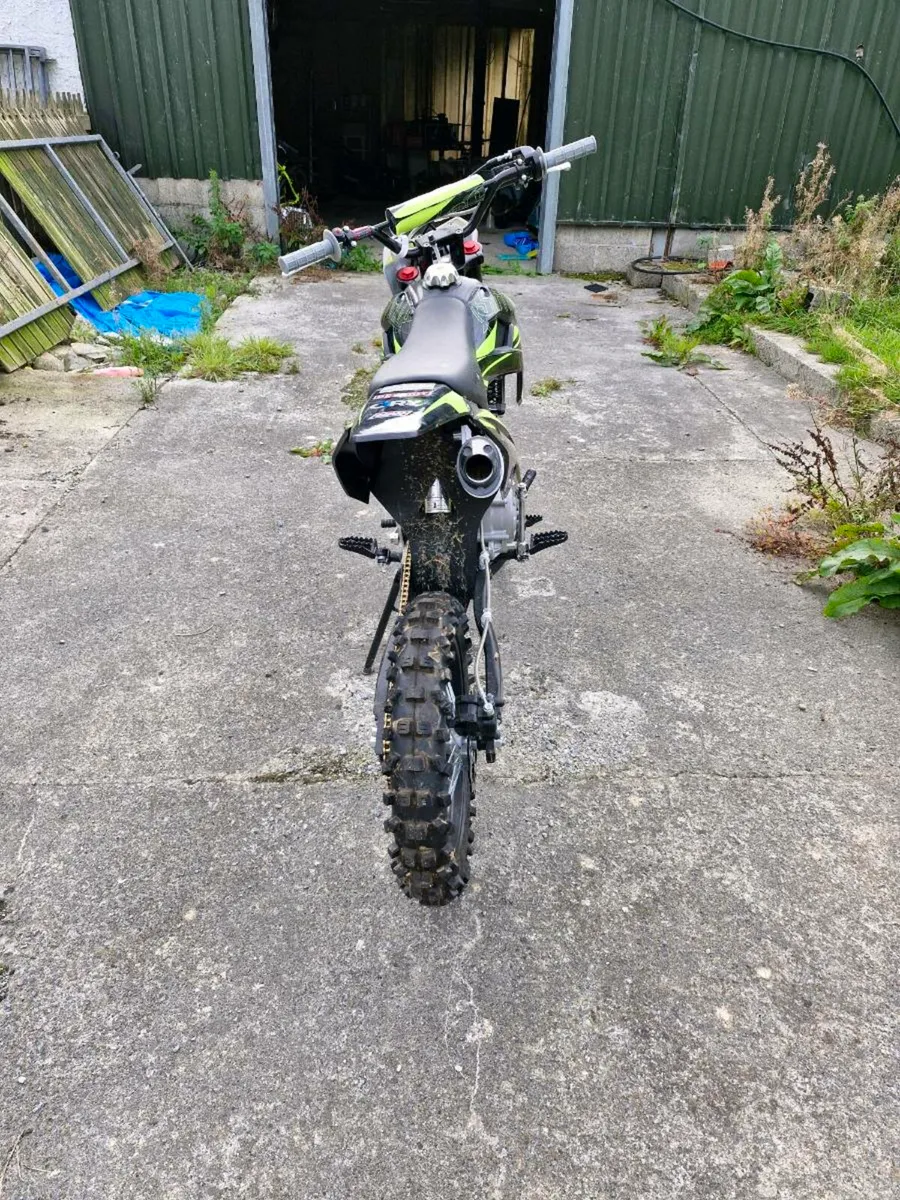 Moto cross bike - Image 4