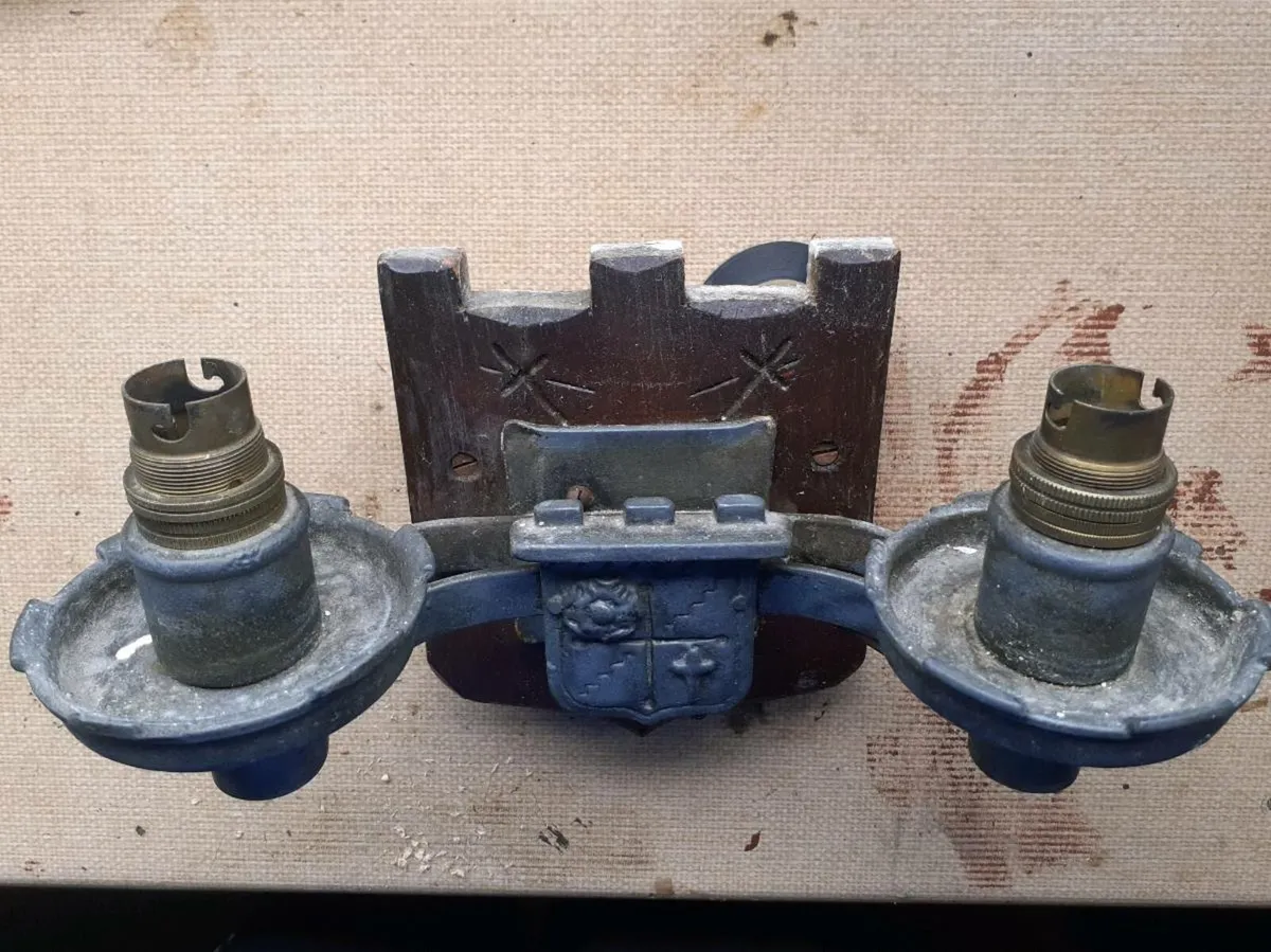 Wall lights - Image 1