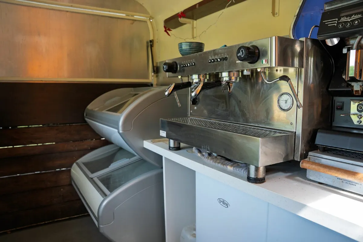 Food Truck - Image 3