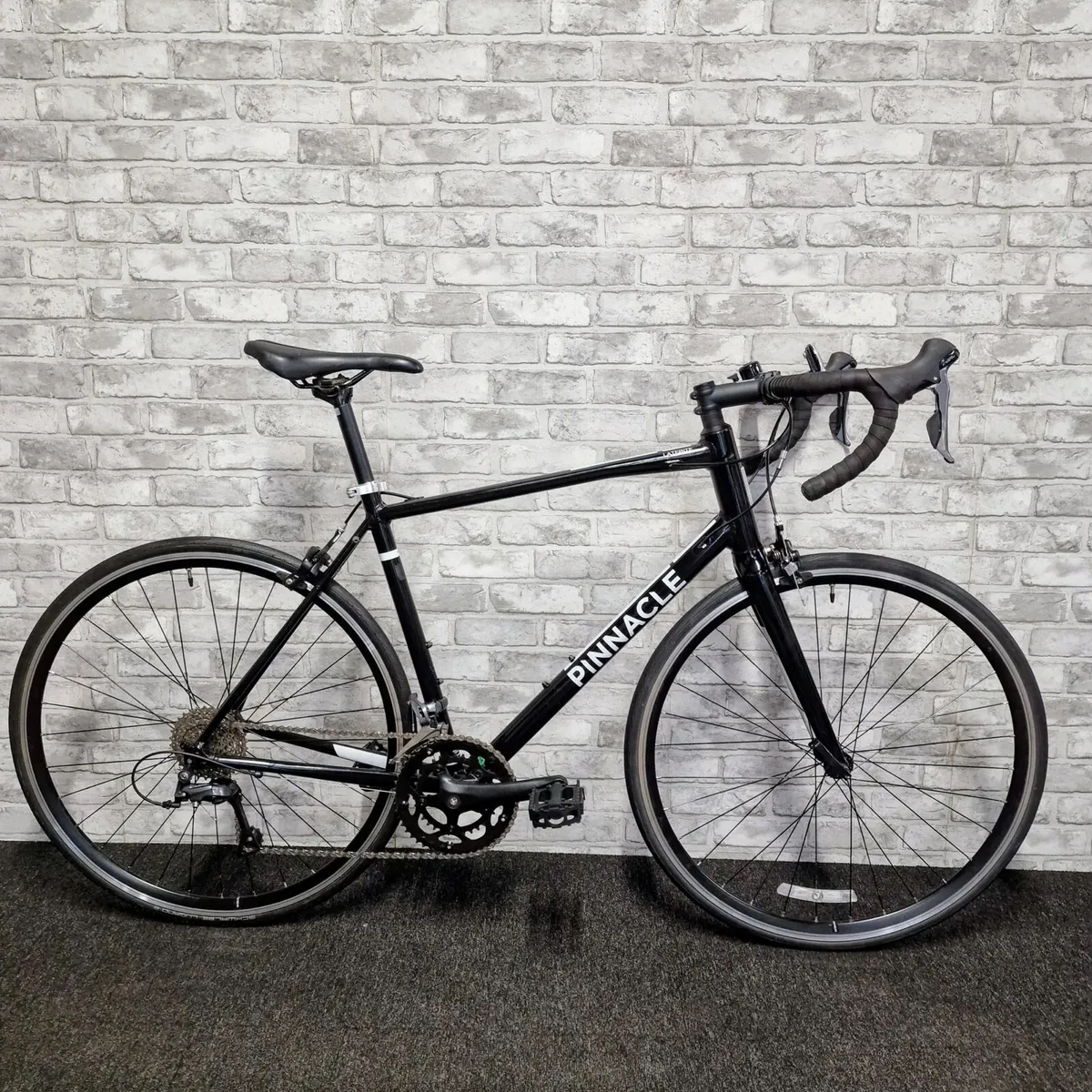 Free Delivery - Pinnacle Laterlite 2 Road Bikes - Image 4