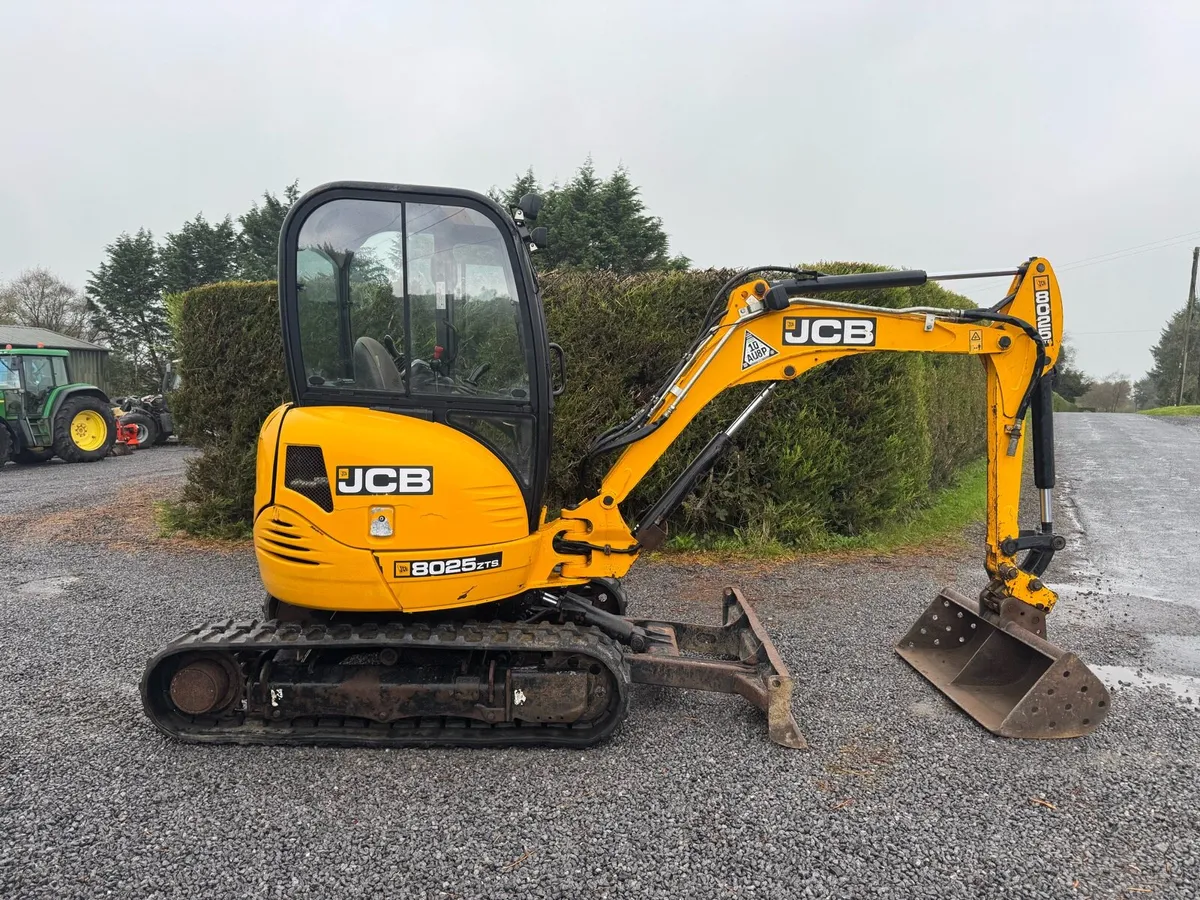 2018 JCB 8025 Zts - Image 4